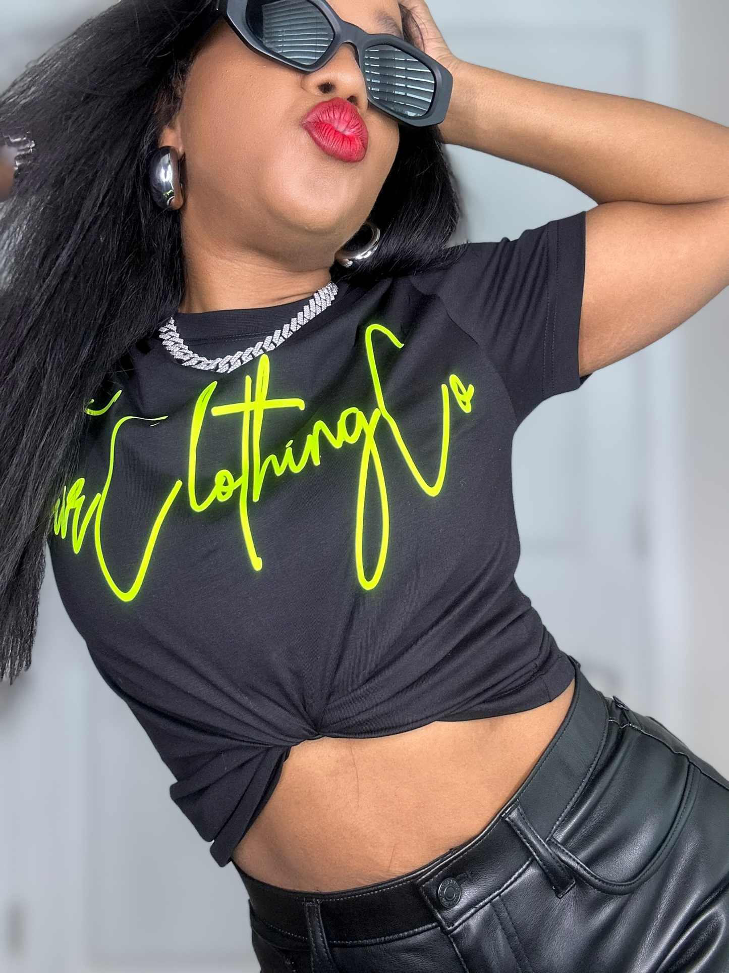 FOUR™ Essential Logo Tee (Black&Neon)