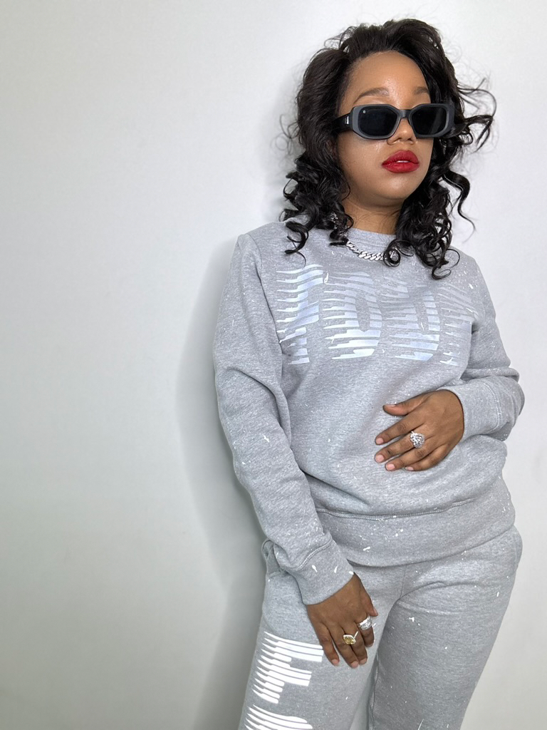 FOUR™ Reflective Sweat Set